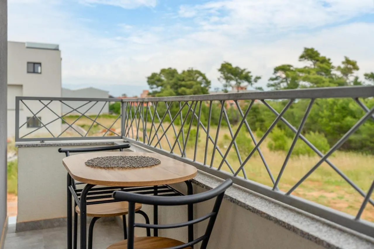 Number One Apartments Vir