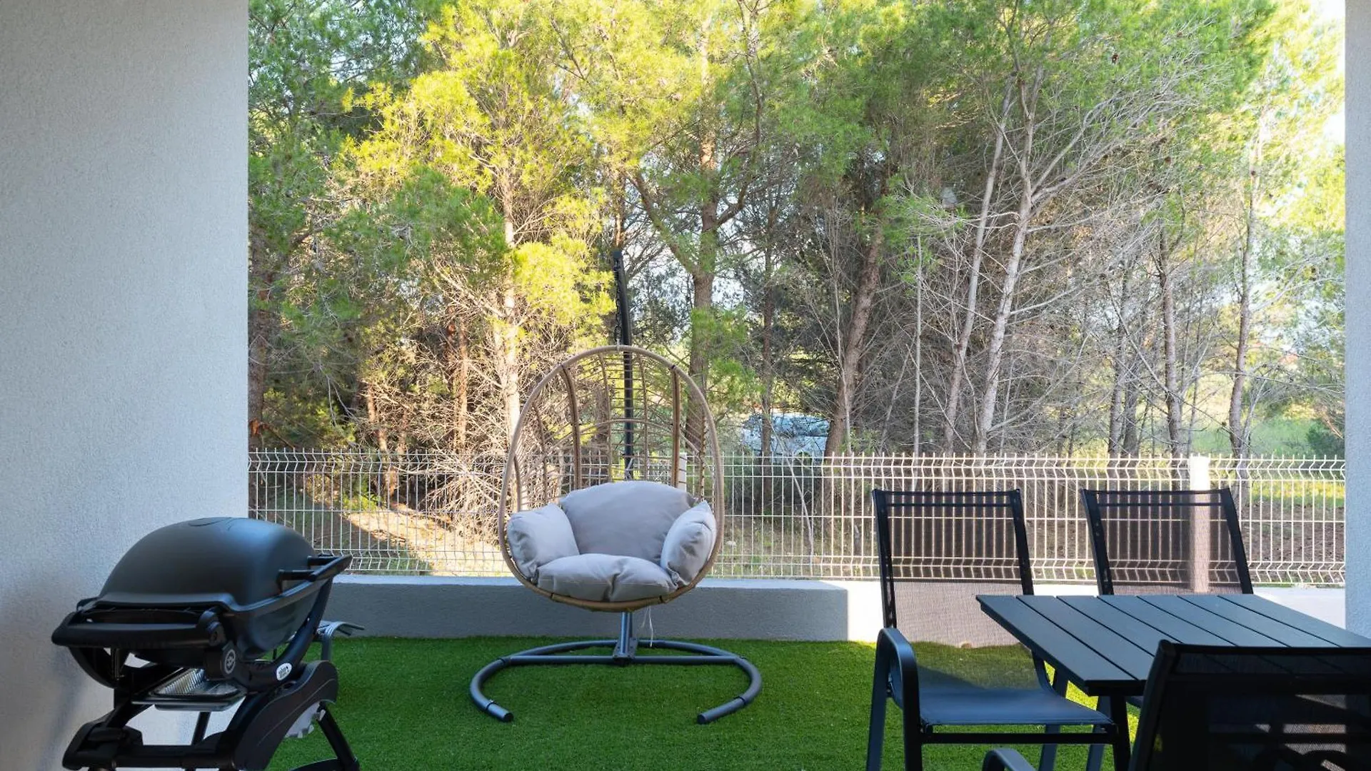 Number One Apartments  Vir