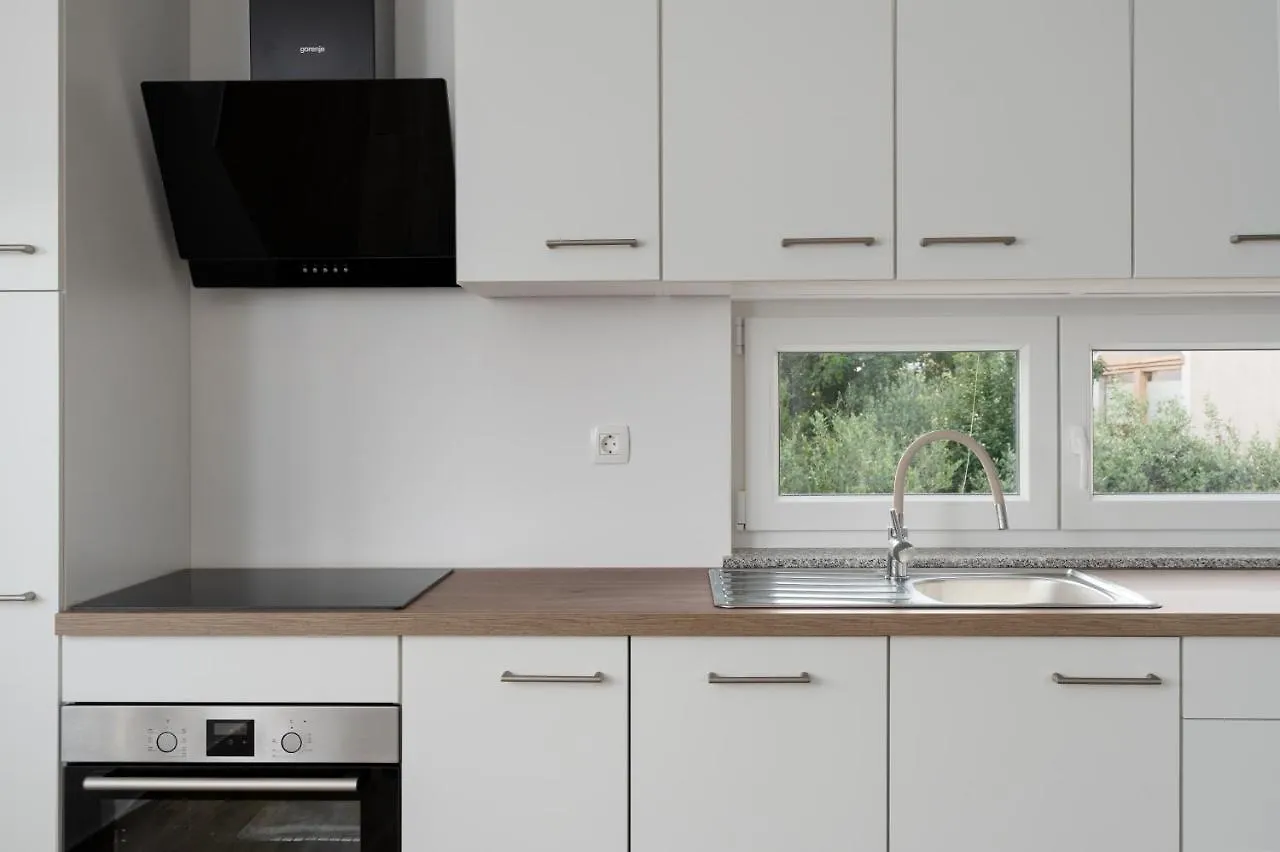 Number One Apartments Vir